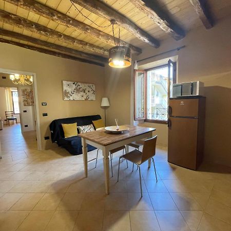 La Casa Sul Sasso In Town Serviced Accommodations Дервіо Екстер'єр фото
