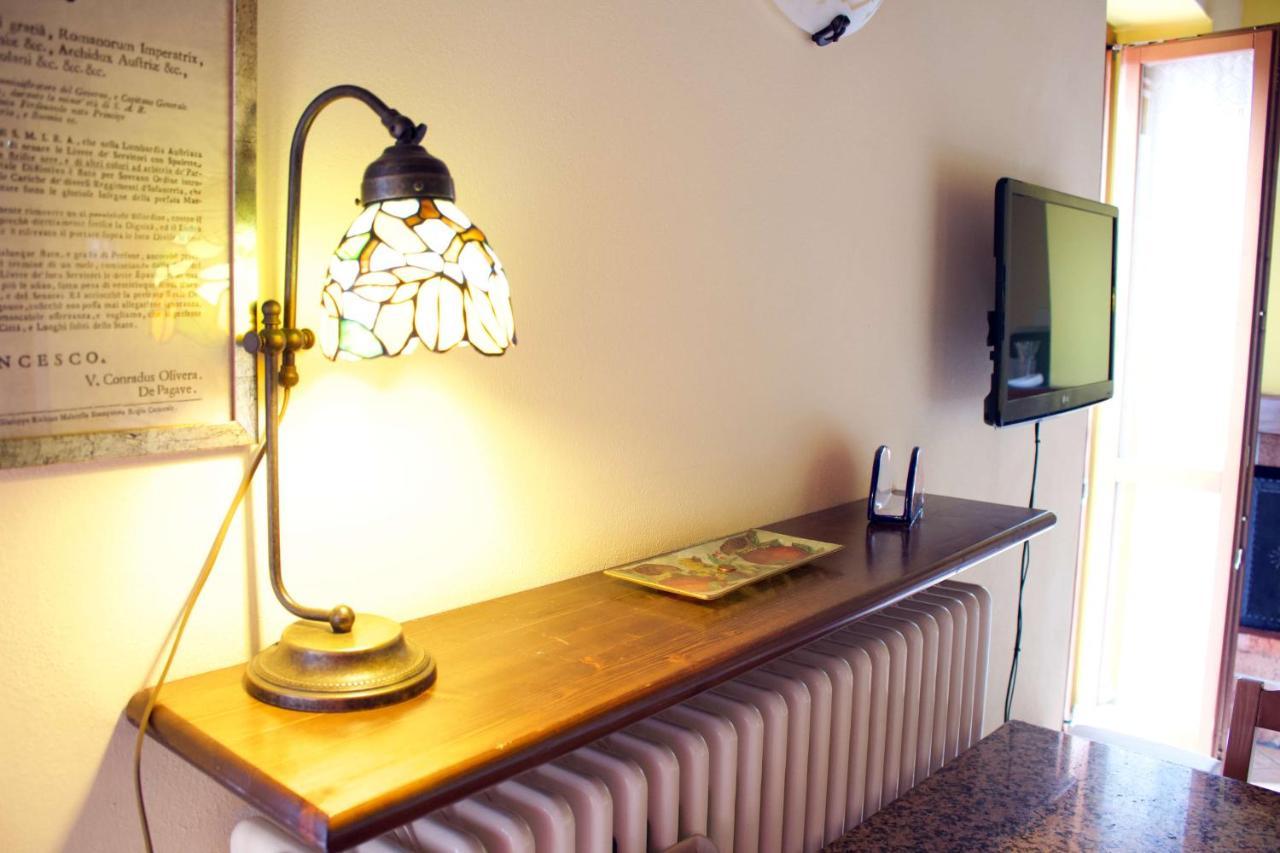 La Casa Sul Sasso In Town Serviced Accommodations Дервіо Екстер'єр фото