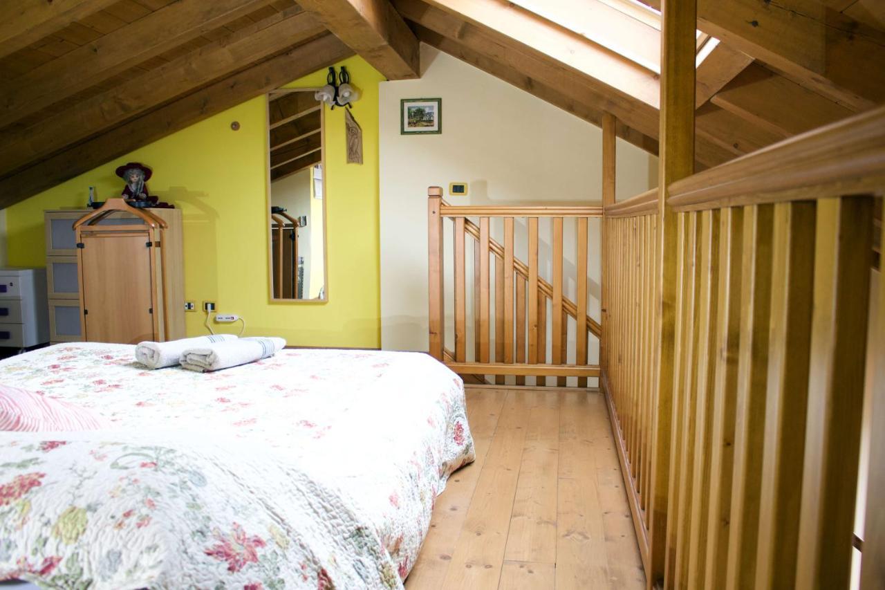 La Casa Sul Sasso In Town Serviced Accommodations Дервіо Екстер'єр фото
