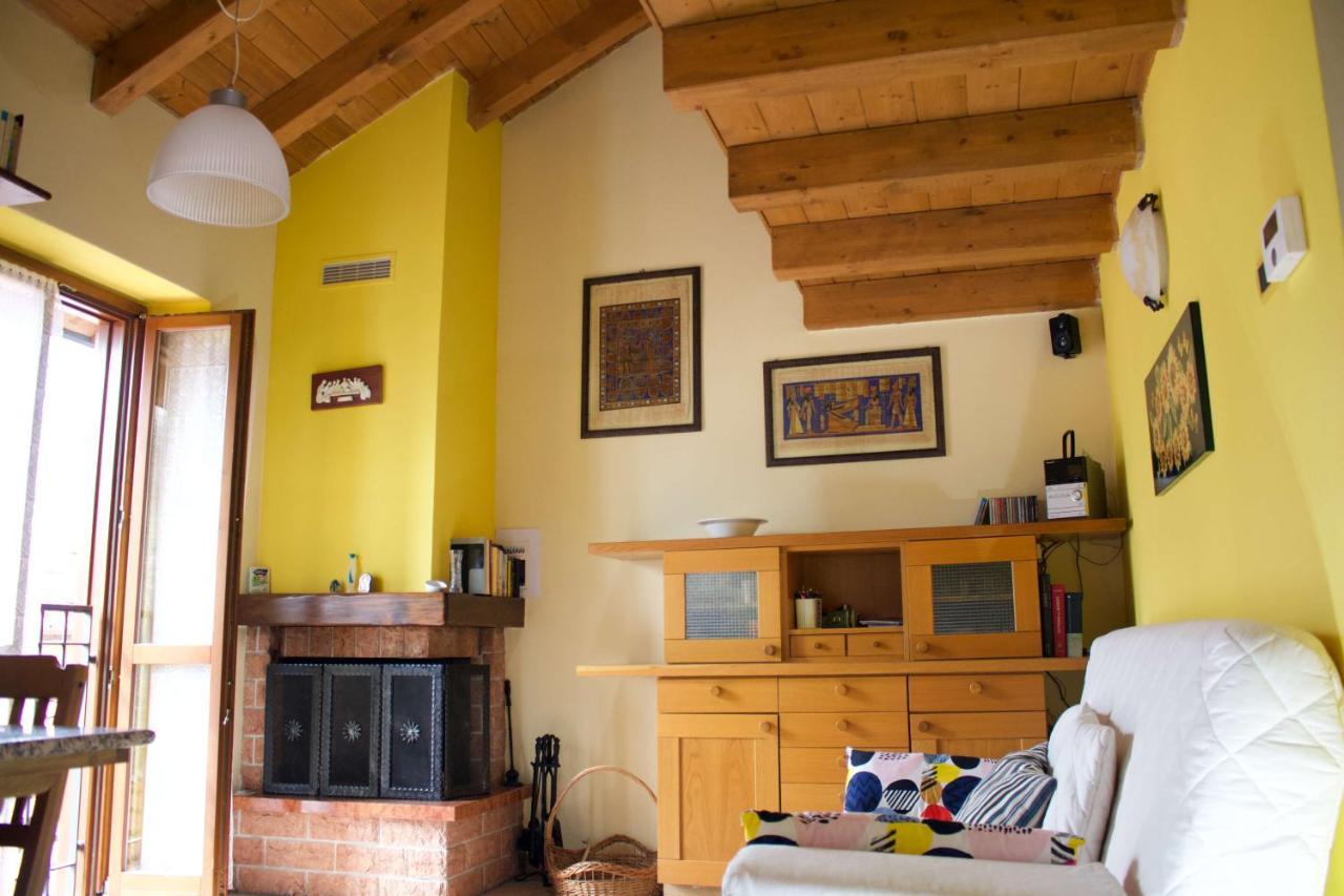 La Casa Sul Sasso In Town Serviced Accommodations Дервіо Екстер'єр фото
