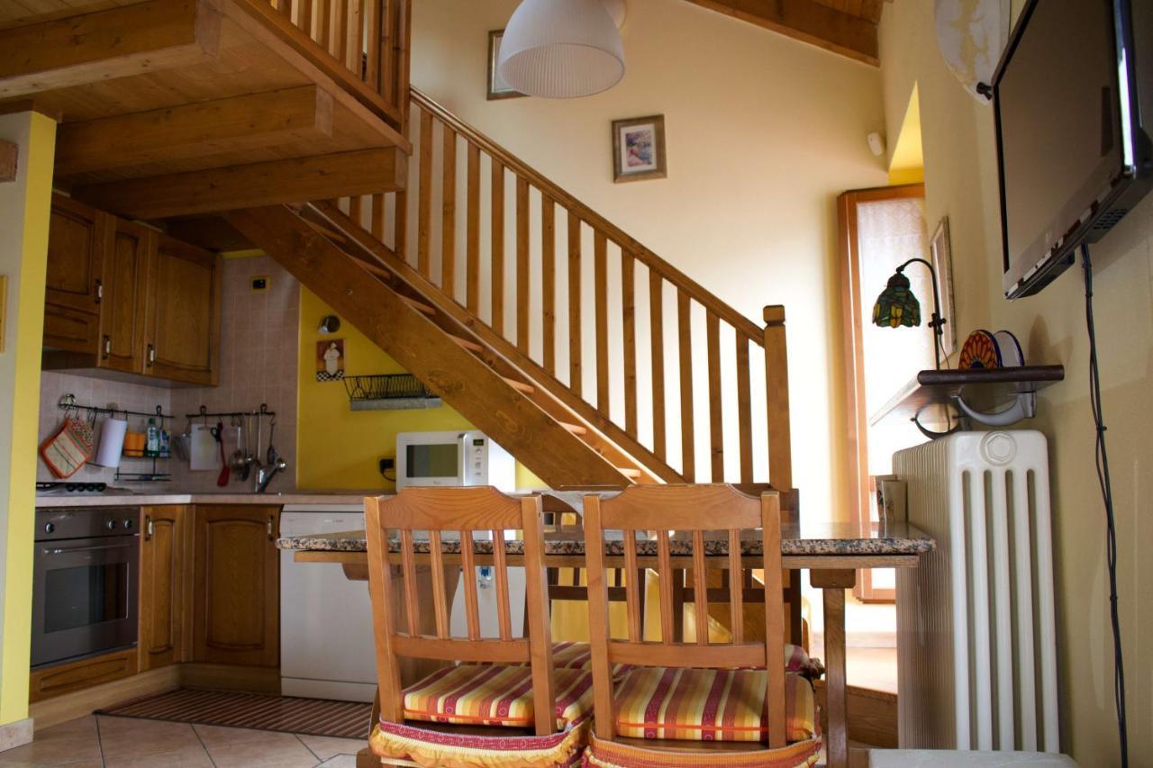 La Casa Sul Sasso In Town Serviced Accommodations Дервіо Екстер'єр фото